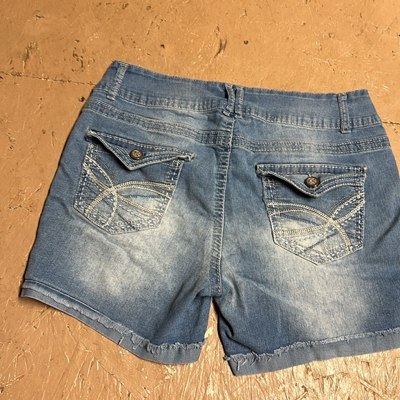 NOBO SHORTS 13 - Picture 3 of 4